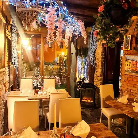 La Corte Dei Fiori *