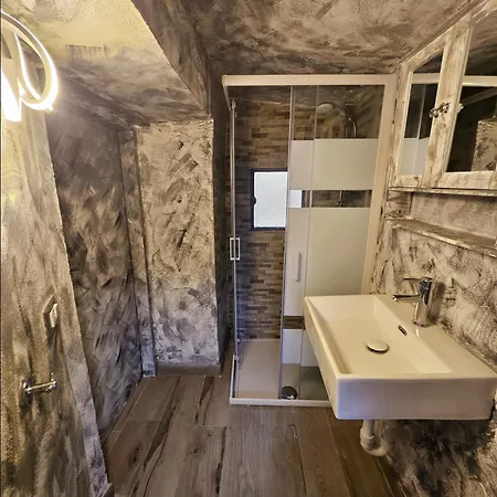 La Corte Dei Fiori Alojamento de Acomodação e Pequeno-almoço *